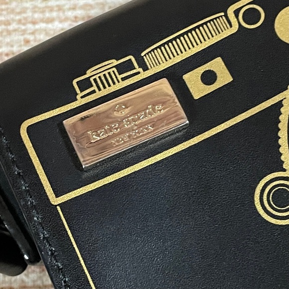 Kate Spade Lemon Street CAMERA Gwen Crossbody - Picture 4 of 13